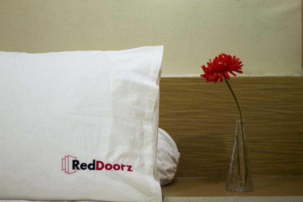 Reddoorz @ Klender Hotel Jakarta Ngoại thất bức ảnh