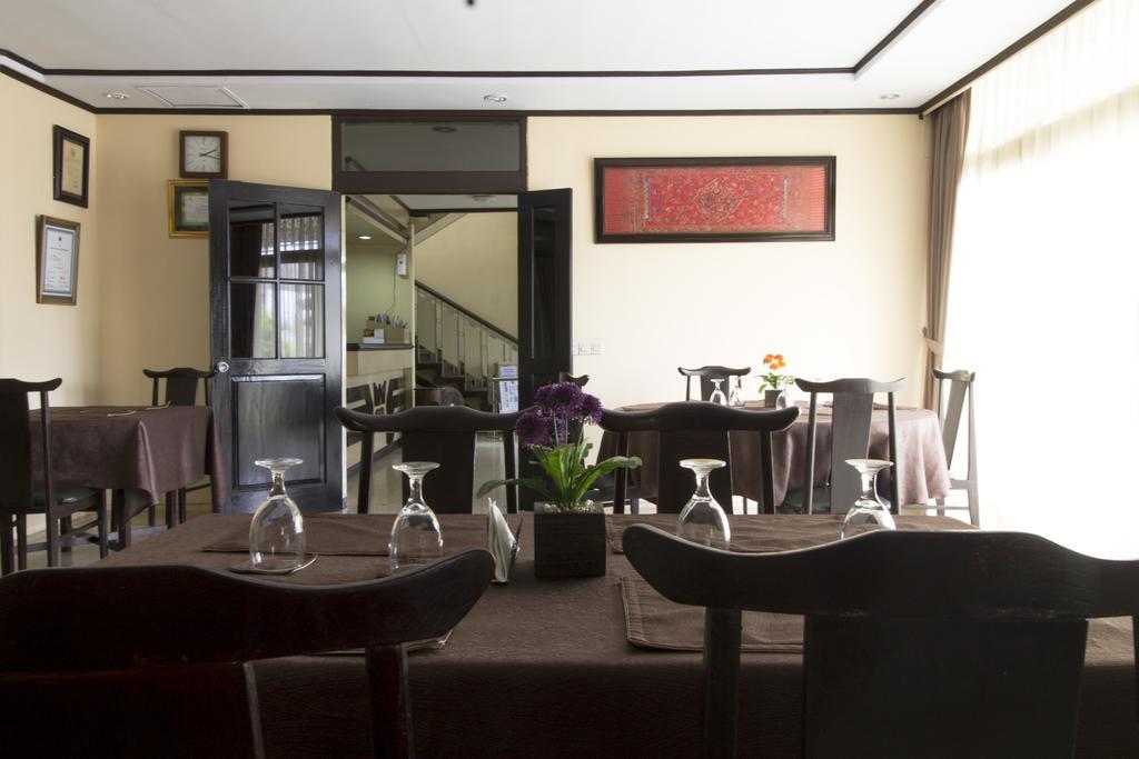 Reddoorz @ Klender Hotel Jakarta Ngoại thất bức ảnh